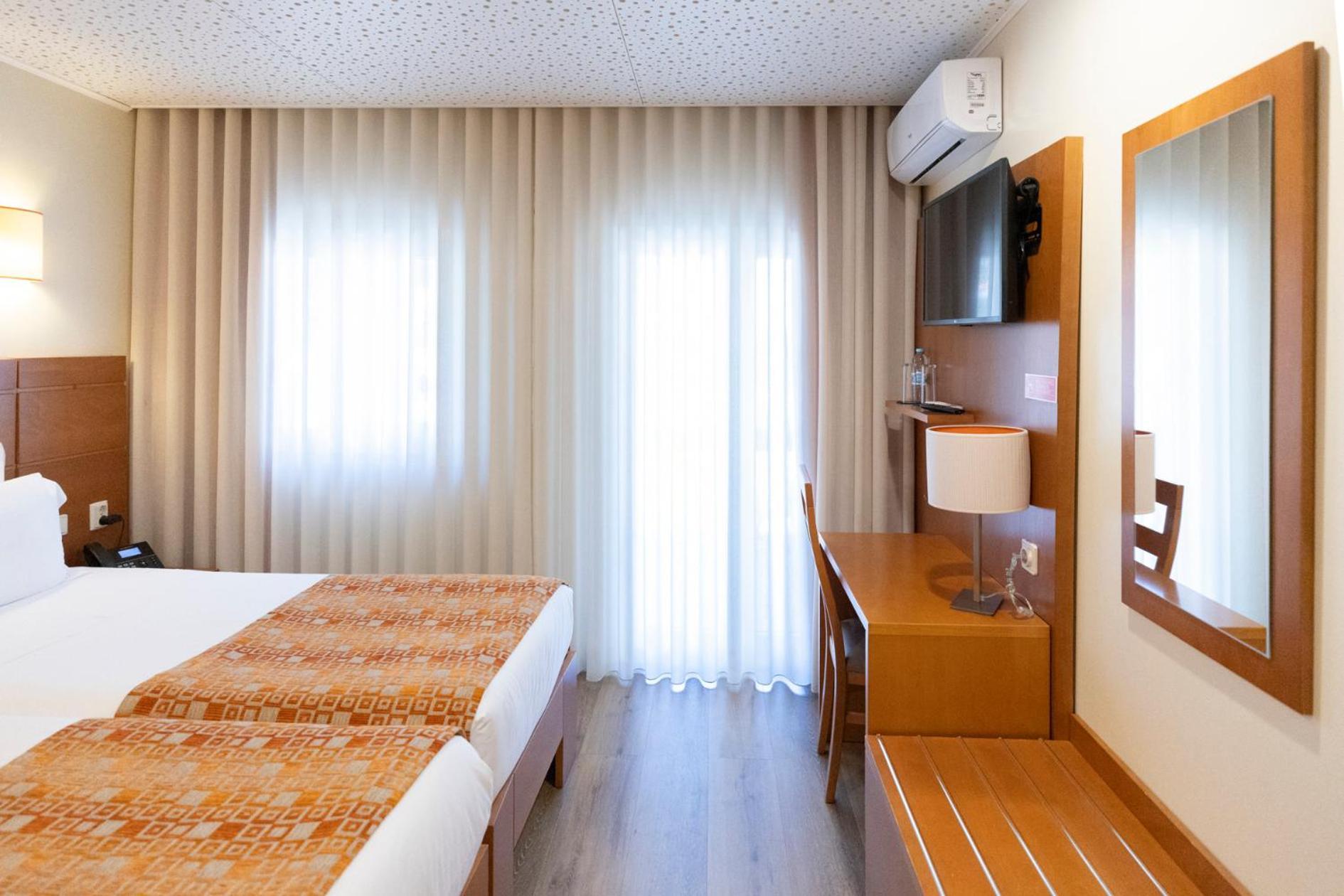 Hotel Berne Manteigas Zewnętrze zdjęcie